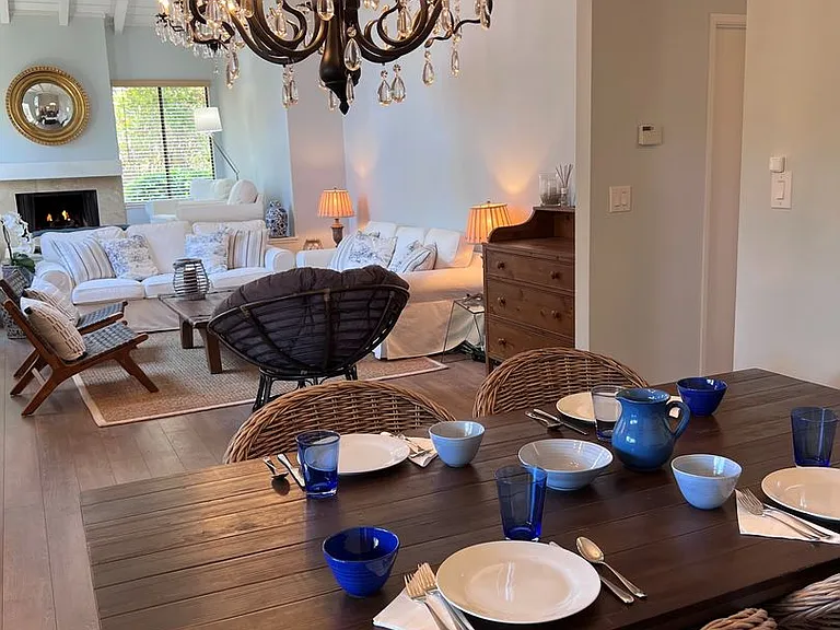 601 Acorn Ct — Photo 8