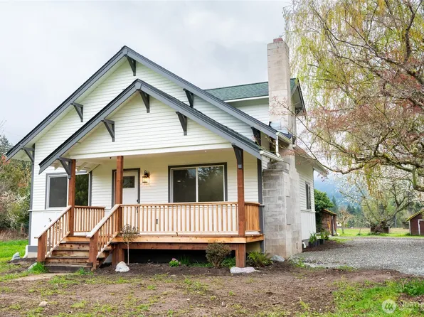 10802 Eatonville Highway E, Eatonville, WA 98328