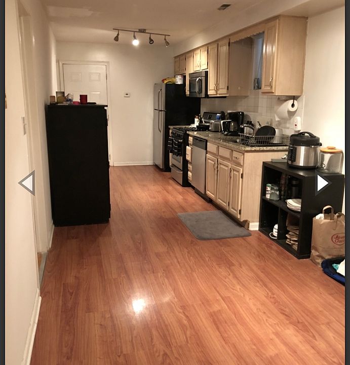1st image of 1439 W Walton St #G