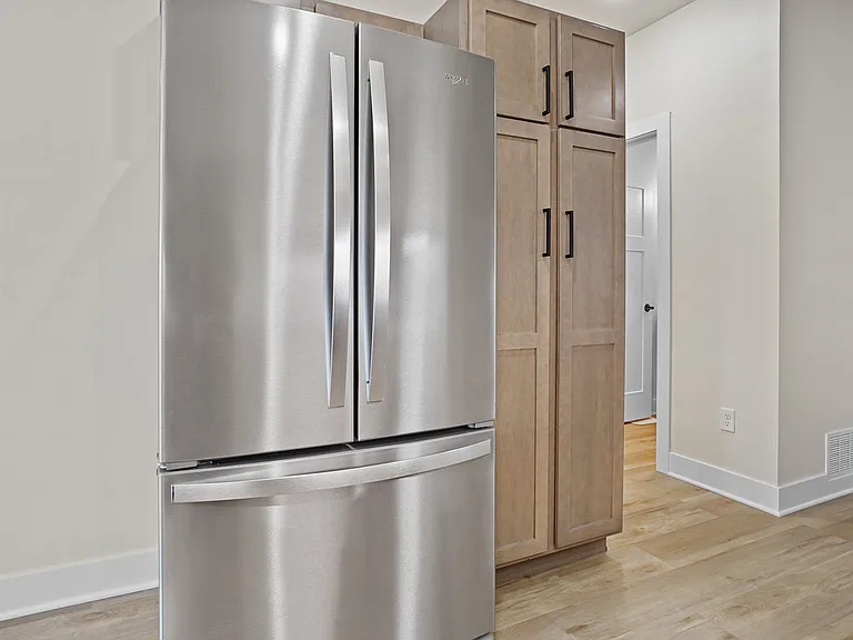 113 Eiche Dr — Photo 19