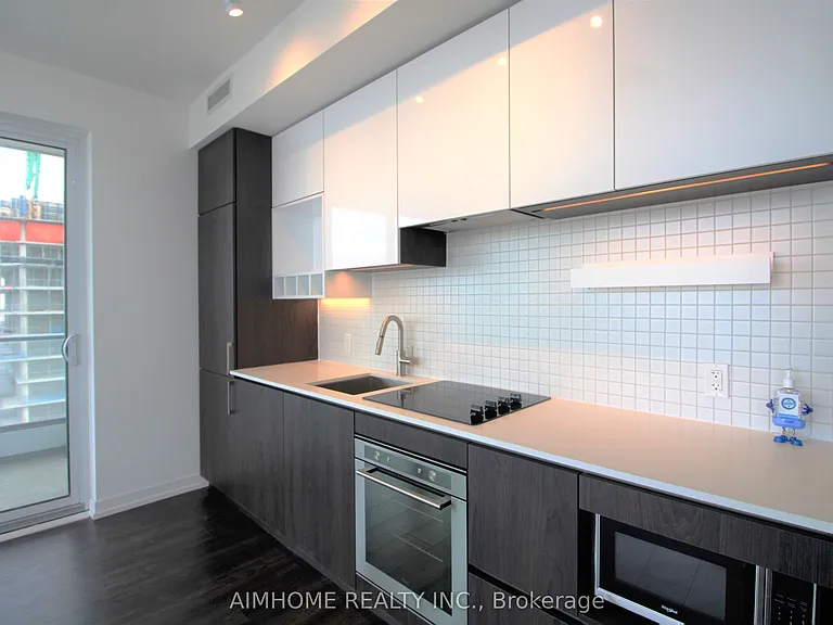 950 Portage Pkwy #3702 — Photo 13