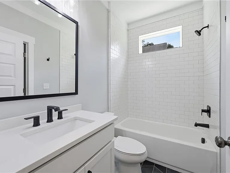 254 Lamon Ave SE #B — Photo 17