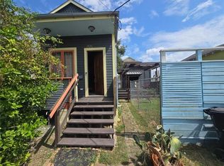 2515 Upperline St, New Orleans, LA 70115