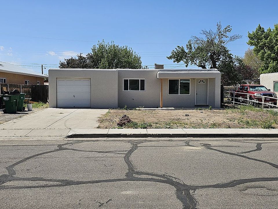 1st image of 2313 E 15th St