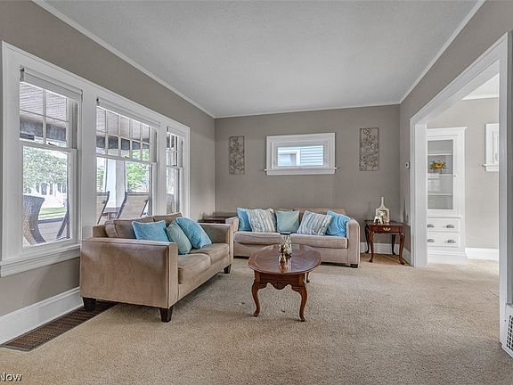 4th image of 4458 W 48th St