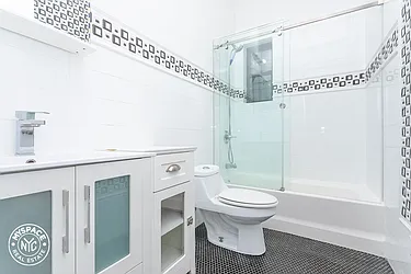 Rented by MySpaceNYC