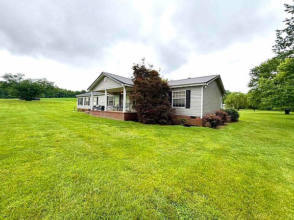 3rd image of 1054 Aetnaville Rd