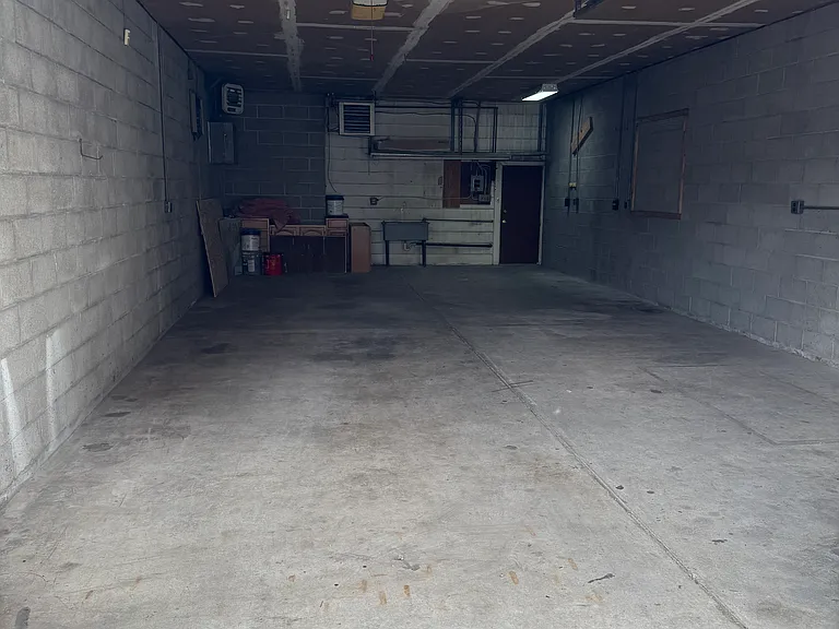 302 E Hamilton St #1 — Photo 7