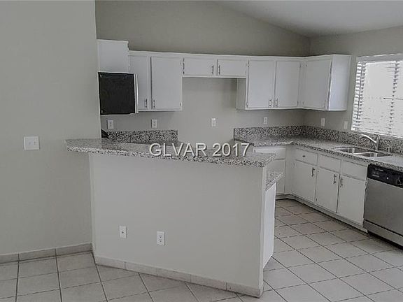 4th image of 4610 Little Wren Ln