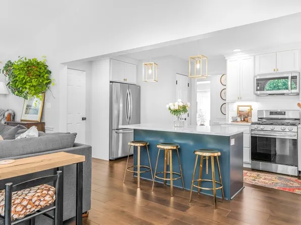 435 Salem Vista Ct, Winston Salem, NC 27101