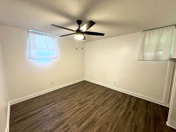 5th image of 2025 S Douglas St Unit B
