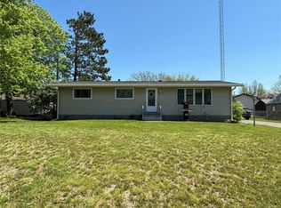 821 Manwaring Ave, Rice Lake, WI 54868