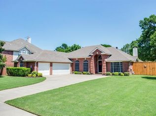 5208 White Pine Dr, Flower Mound, TX 75028