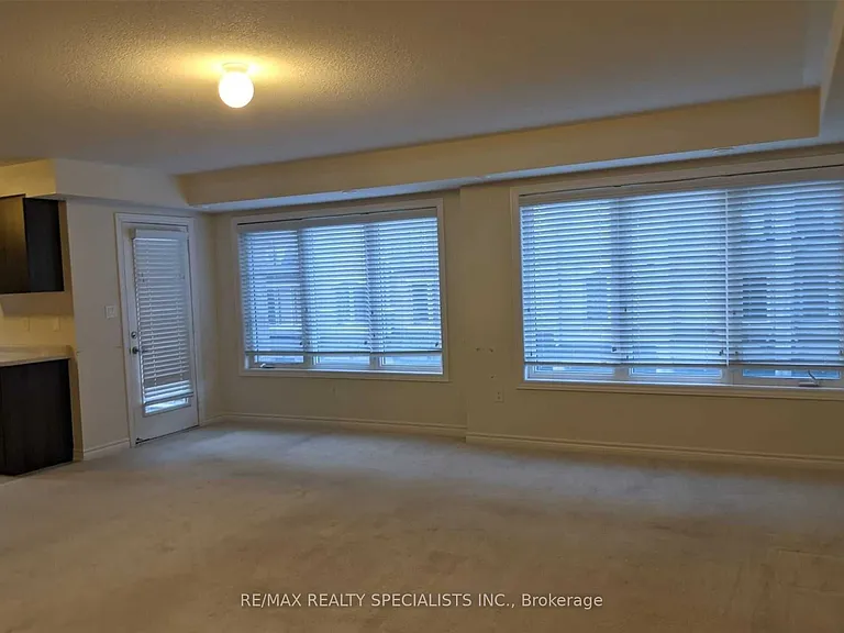 200 Veterans Dr #115 — Photo 5