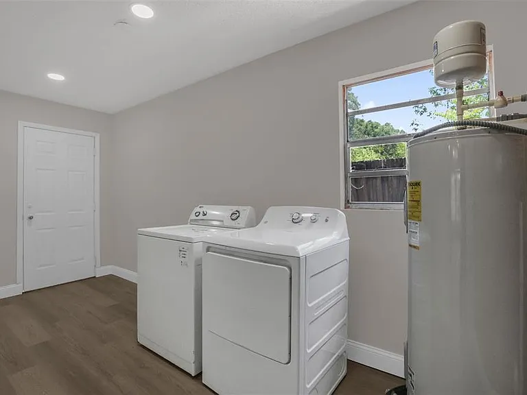 518 Lavon Dr — Photo 33