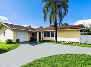 5515 17th Ave SW, Naples, FL 34116