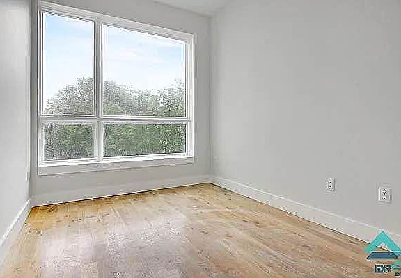 2nd image of 418 Lexington Ave #1D