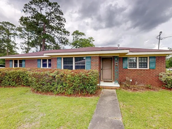 505 Massee Dr, Dothan, AL 36301