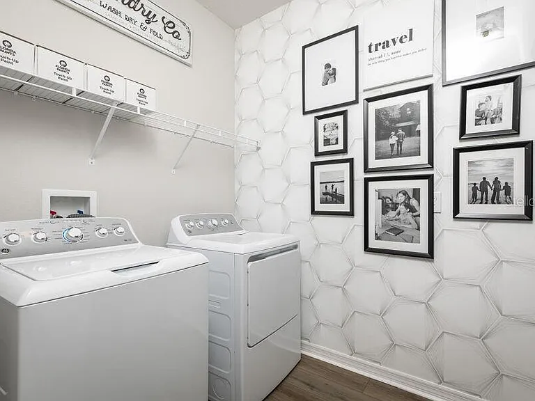 15883 Tollington Aly — Photo 35