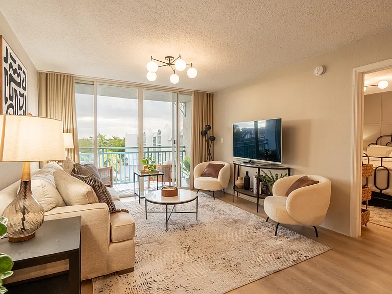3675 Seaside Dr #434 — Photo 2