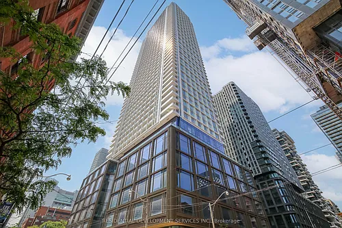 88 Queen St E #5108 Photo 1
