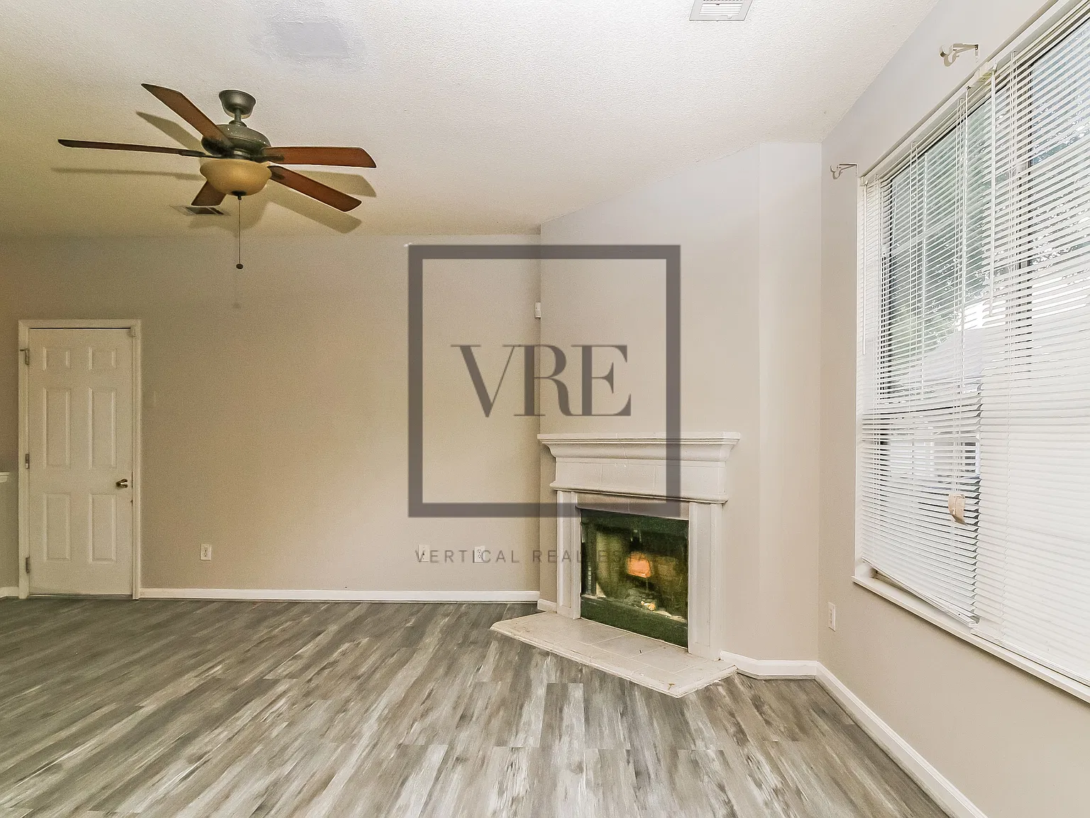6517 Chestnut Lake Crossing — Photo 3