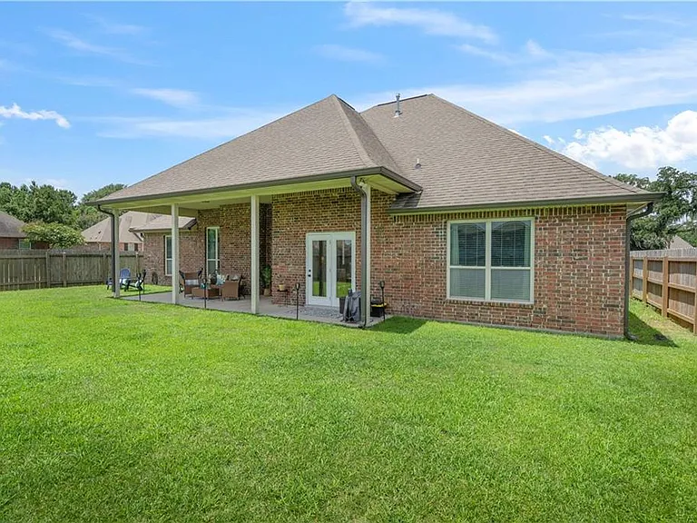 400 Walter Ln — Photo 23