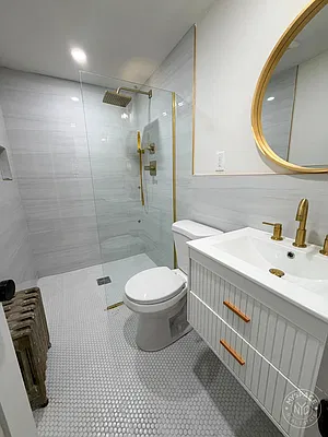 Bathroom, photo 3