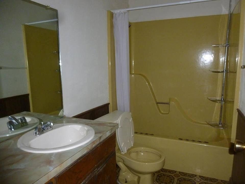 606 Carbon Ave, Hartshorne, OK 74547 Zillow