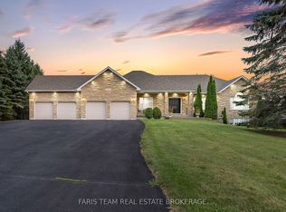 39 Vanderpost Cres, Essa, ON L0L 2N0
