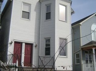 1827 N Francisco Ave, Chicago, IL 60647