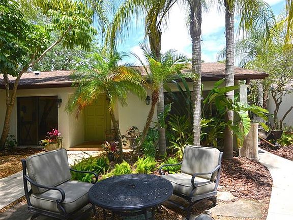 4th image of 5012 Paloma Dr