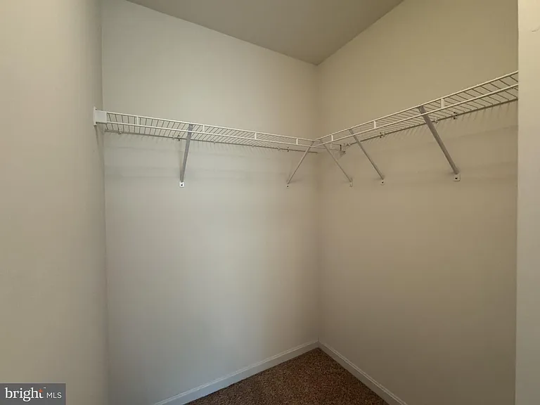 3639 Glouster Dr — Photo 19