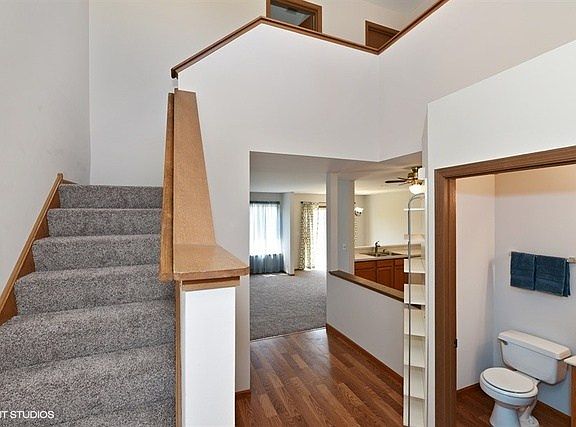 2nd image of 2106 Orchard Ln