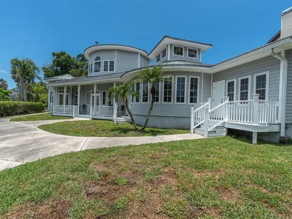 5617 Palmetto Rd, New Port Richey, FL 34652