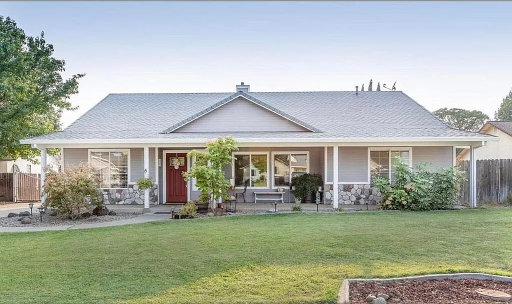 3828 Country Estates Dr photo 1