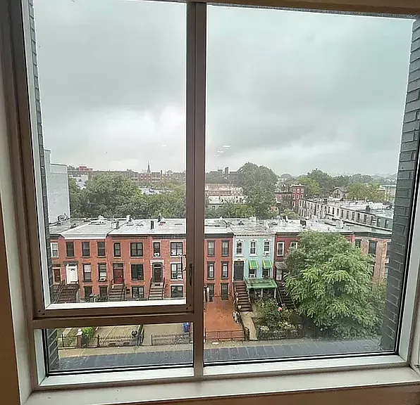 843-847 Lexington Ave #4L — Photo 4