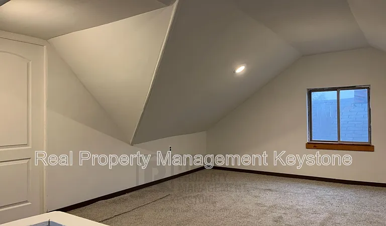 403 Ohio Ave #2 — Photo 12