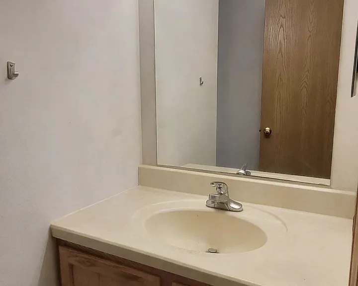 1300 Broadway St — Photo 6