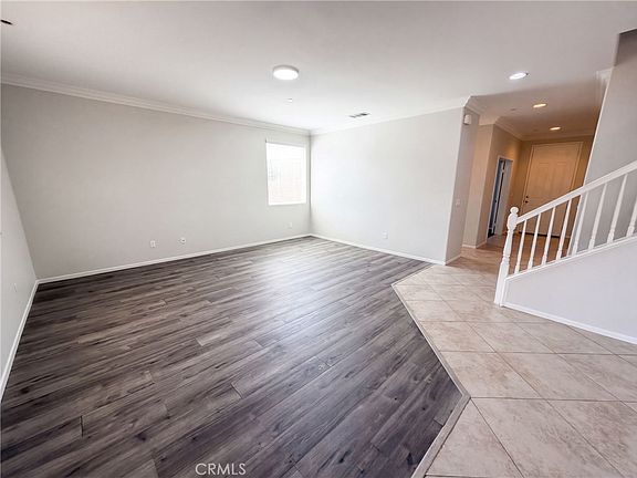 3rd image of 29495 Glenhurst Cir