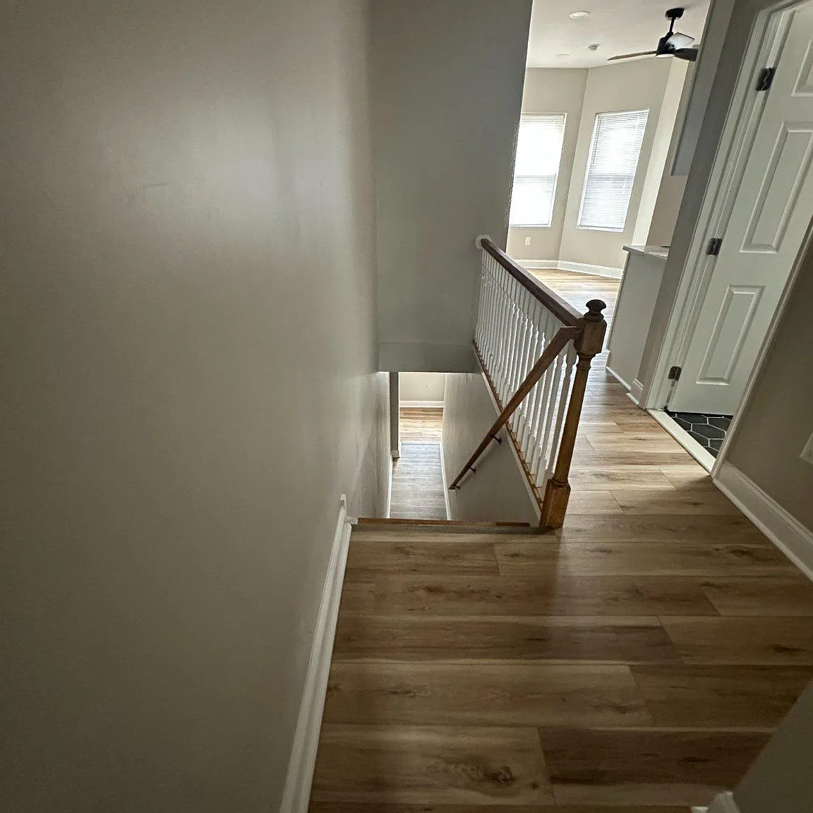 2 bed, 1.0 bath, 1130 sqft, $1,350 — Photo 3