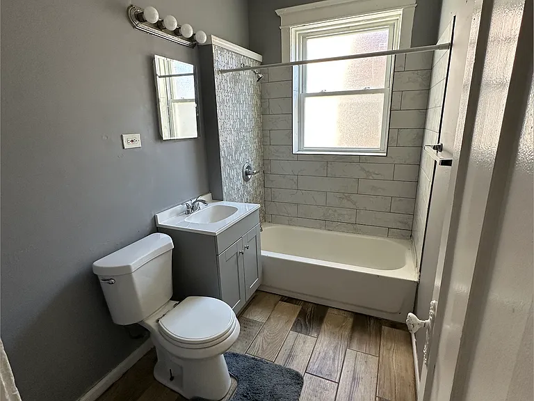 6816 S Cornell Ave #3S — Photo 4