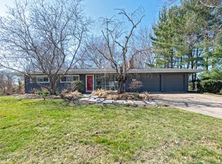 474 Sandalwood Dr, Bay Village, OH 44140