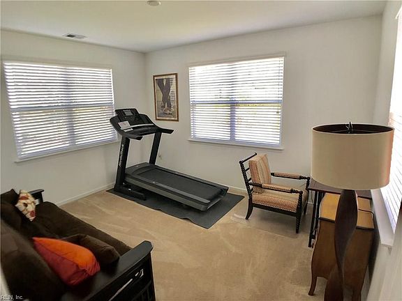 Downstairs 3rd bedroom