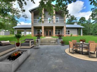 382 Copeland Hill Rd, Smithville, TX 78957