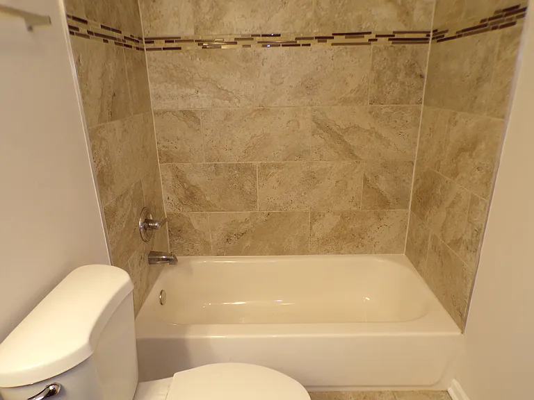 1380 Cunat Ct #2A — Photo 16