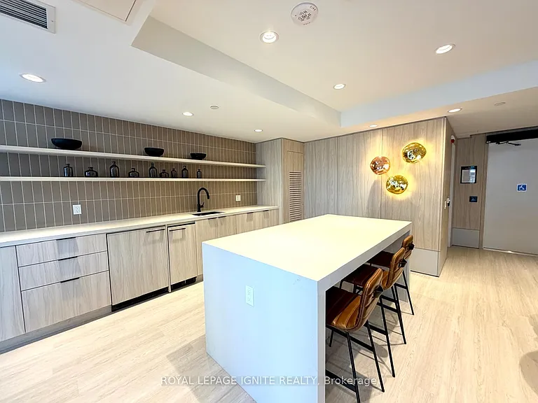 15 Skyridge Dr #2301 — Photo 24