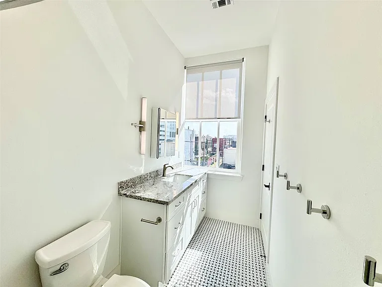 2102 Mechanic St #305 — Photo 17