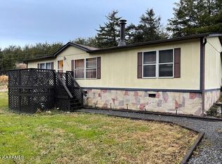 1724 Rauhuff Hollow Rd, Sevierville, TN 37876