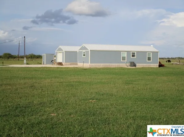 669 County Road 330, La Salle, TX 77969